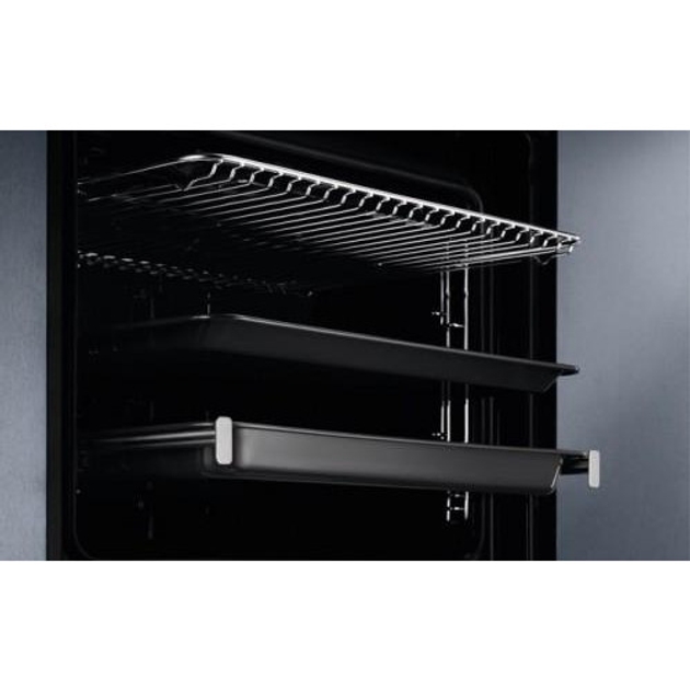 Фото Духовка електрична Electrolux EOE7P31X