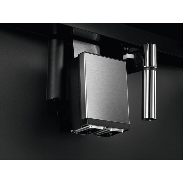 Кавомашина автоматична Electrolux KBC85Z 1355257 фото