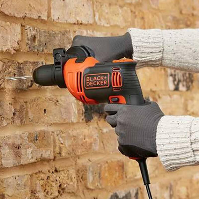 Фото Дрель Black+Decker BEH710