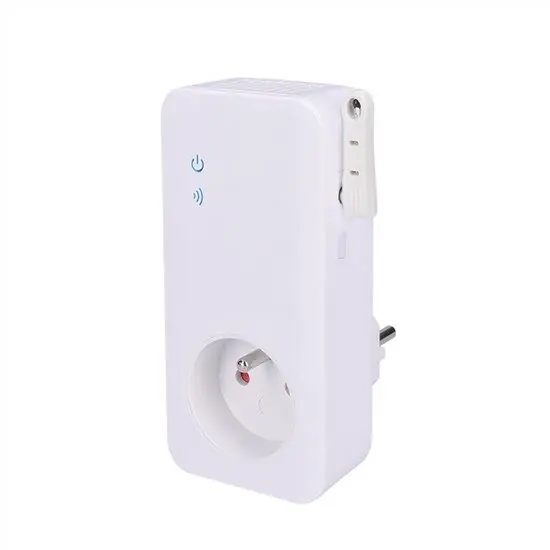 Фото Умная розетка Solight DY10GSM