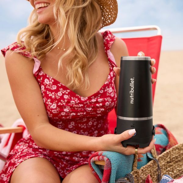 Фитнес-блендер Nutribullet Flip NBP016B 1344581 фото