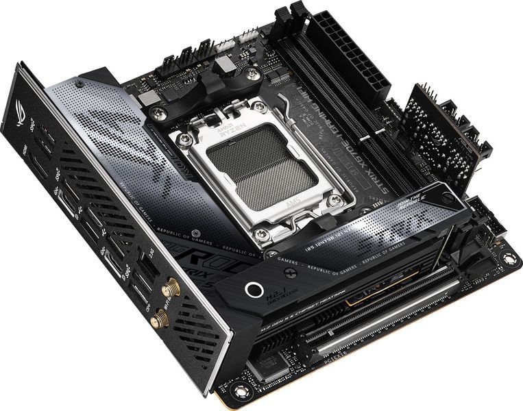 Материнська плата Asus Rog Strix X670E-I Gaming WiFi 1355072 фото