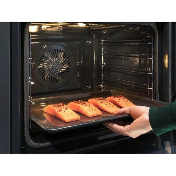 Духовка електрична Electrolux EOB8S39WX 1358659 фото