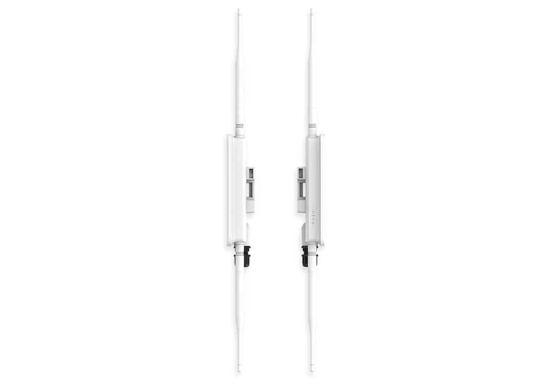 Фото Точка доступу EnGenius Cloud Managed AC1300 Wave 2 Outdoor Wireless Access Point (ECW160)