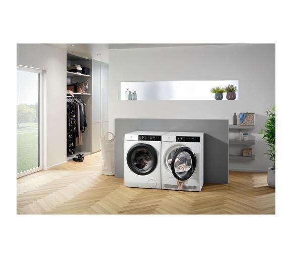 Стиральная машина автоматическая Electrolux EW8F229SP 1363072 фото