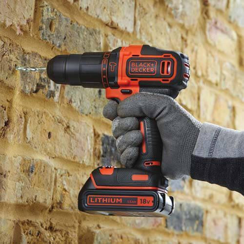 фото Шурупокрут Black+Decker BDCHD18KB 1