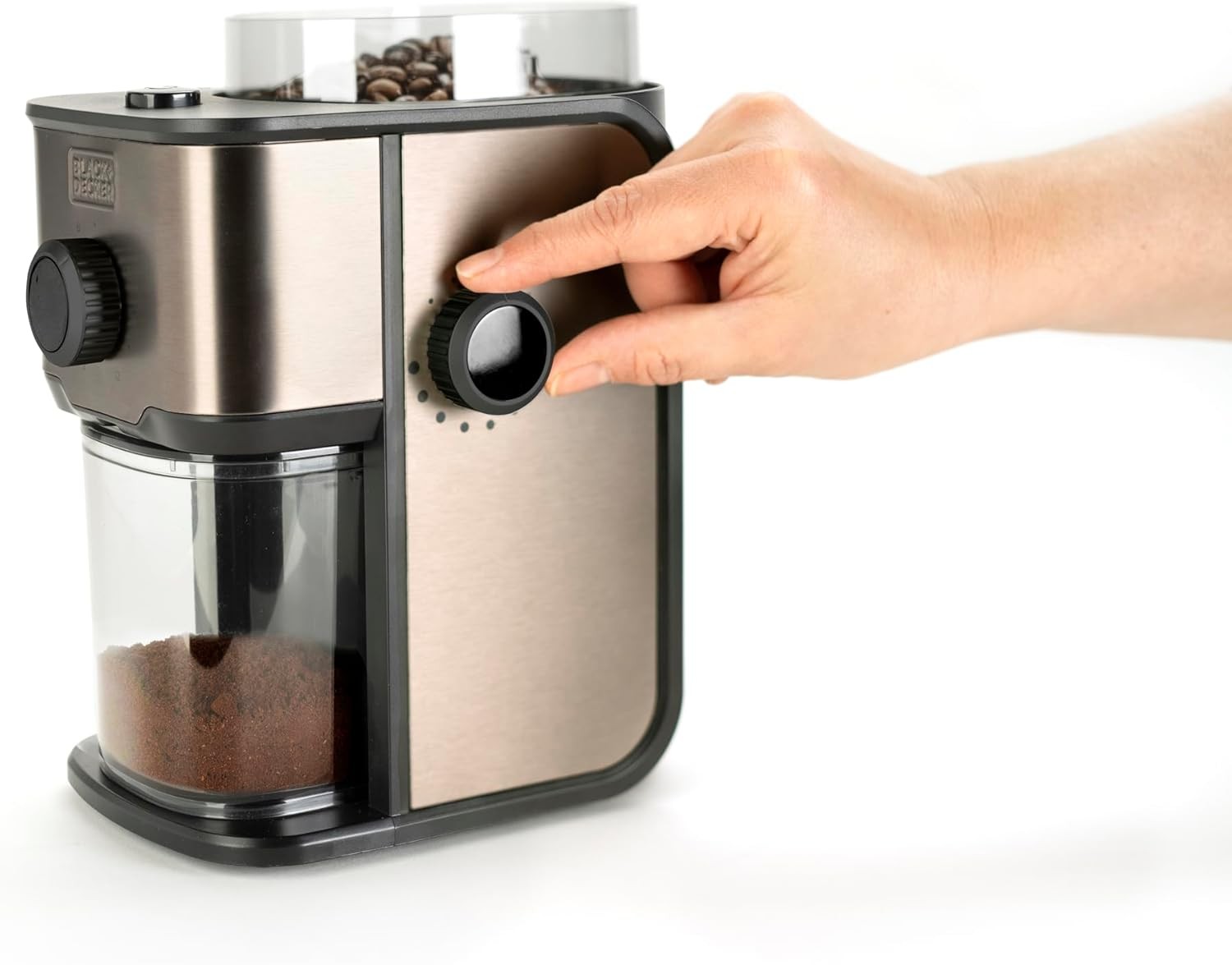Фото Кавомолка електрична Black+Decker BXCG151E