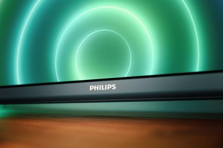 Фото Телевизор Philips 70PUS7906