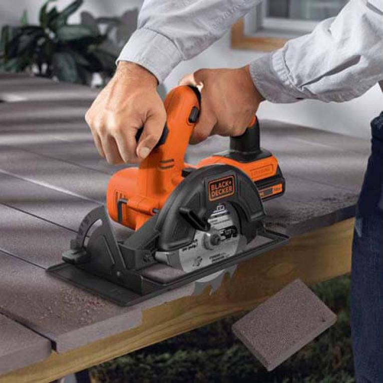 Фото Монтажная пила Black+Decker BDCCS18N