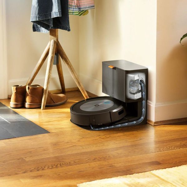 Робот-пилосос з вологим прибиранням iRobot Roomba Combo j5+ 1350817 фото