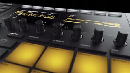 фото DJ контроллер Native Instruments Maschine MK3 1