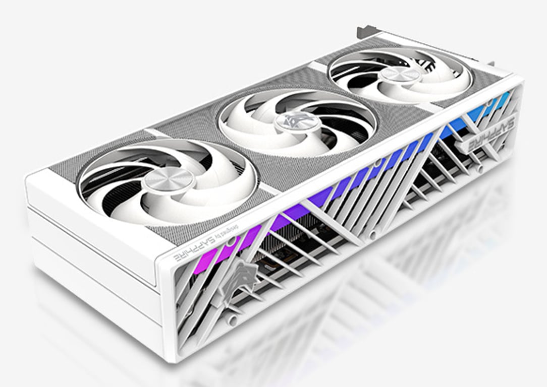 фото Видеокарта Sapphire Nitro+ RX 9070 XT 16G (11348-09-20G) 2