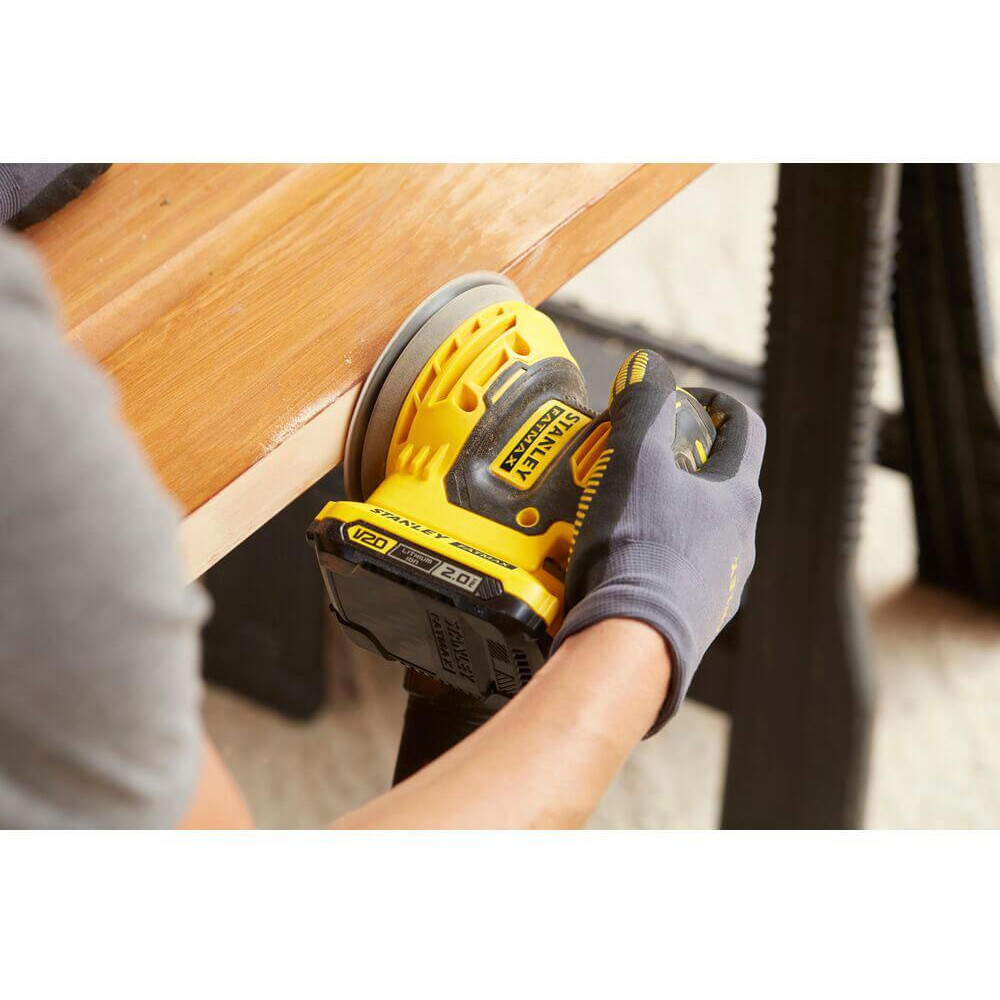 Фото Вибрационная шлифмашина Stanley SFMCW220D1S
